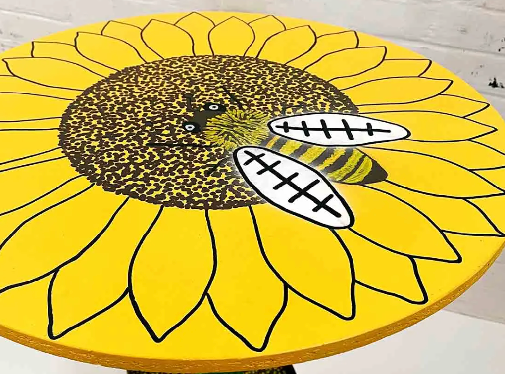 Frank Willems: Side Table – Sunflower – Bee